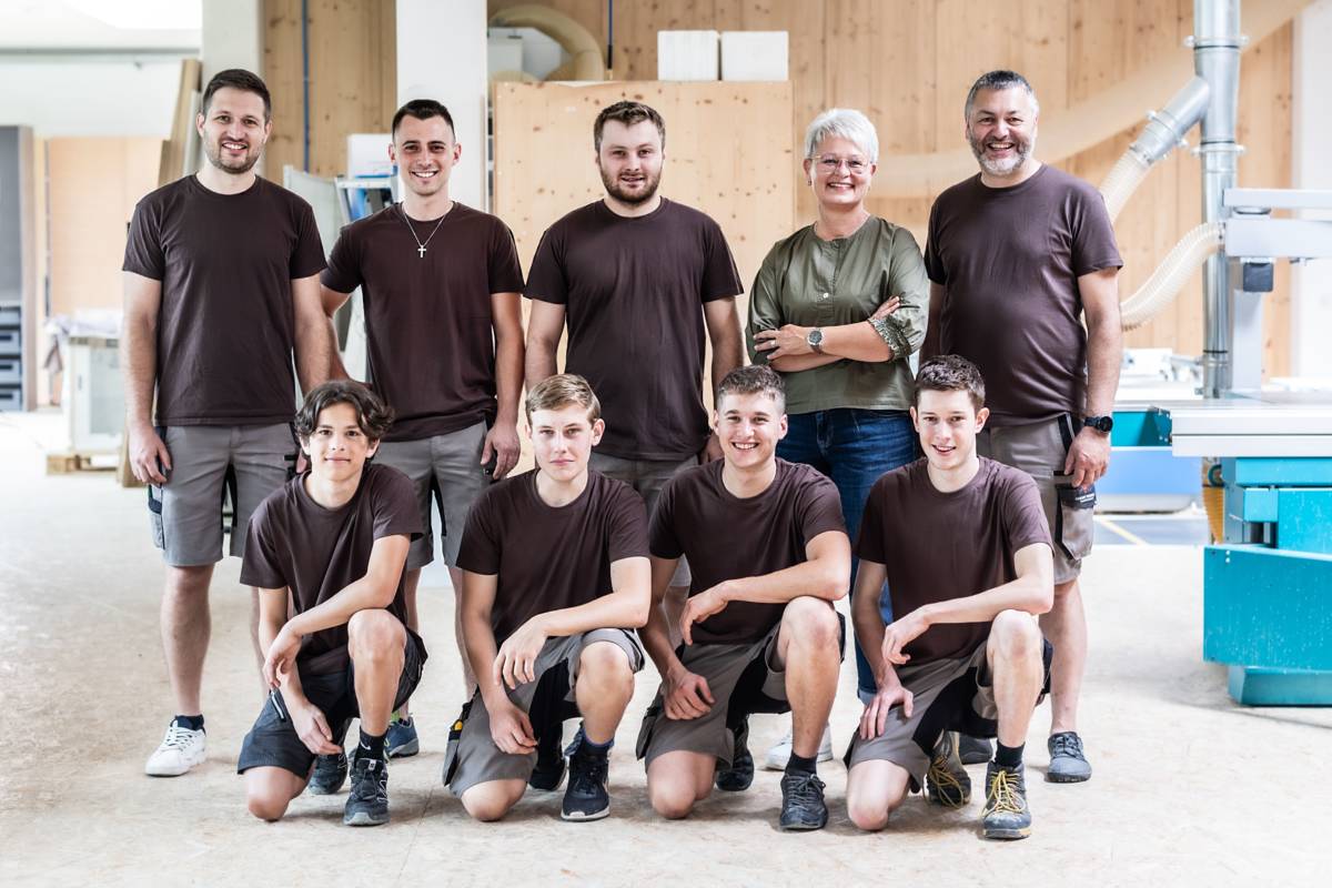 Tischlerei herbert Feuerstein OG, Bizau, Bregenzerwald, Arbeit, Tischlerhandwerk, Teamfoto