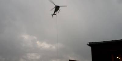 Stuttgarter Hütte Terrassenbau Hubschrauber